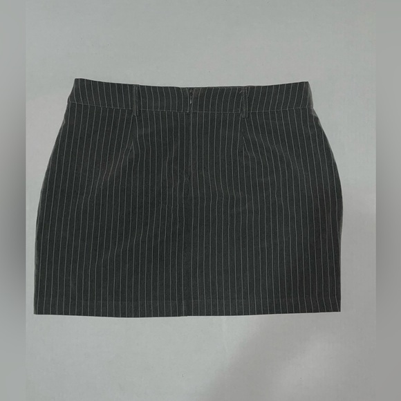 Simons Striped Mini Skirt - Picture 5 of 5